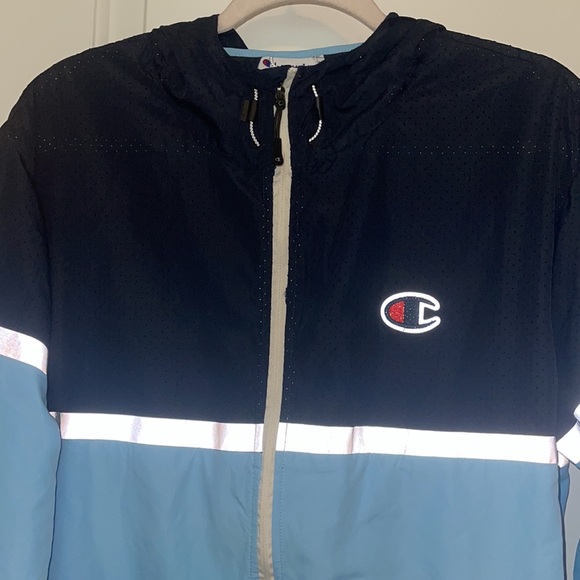 Champion Zip Up - Picture 3 of 8